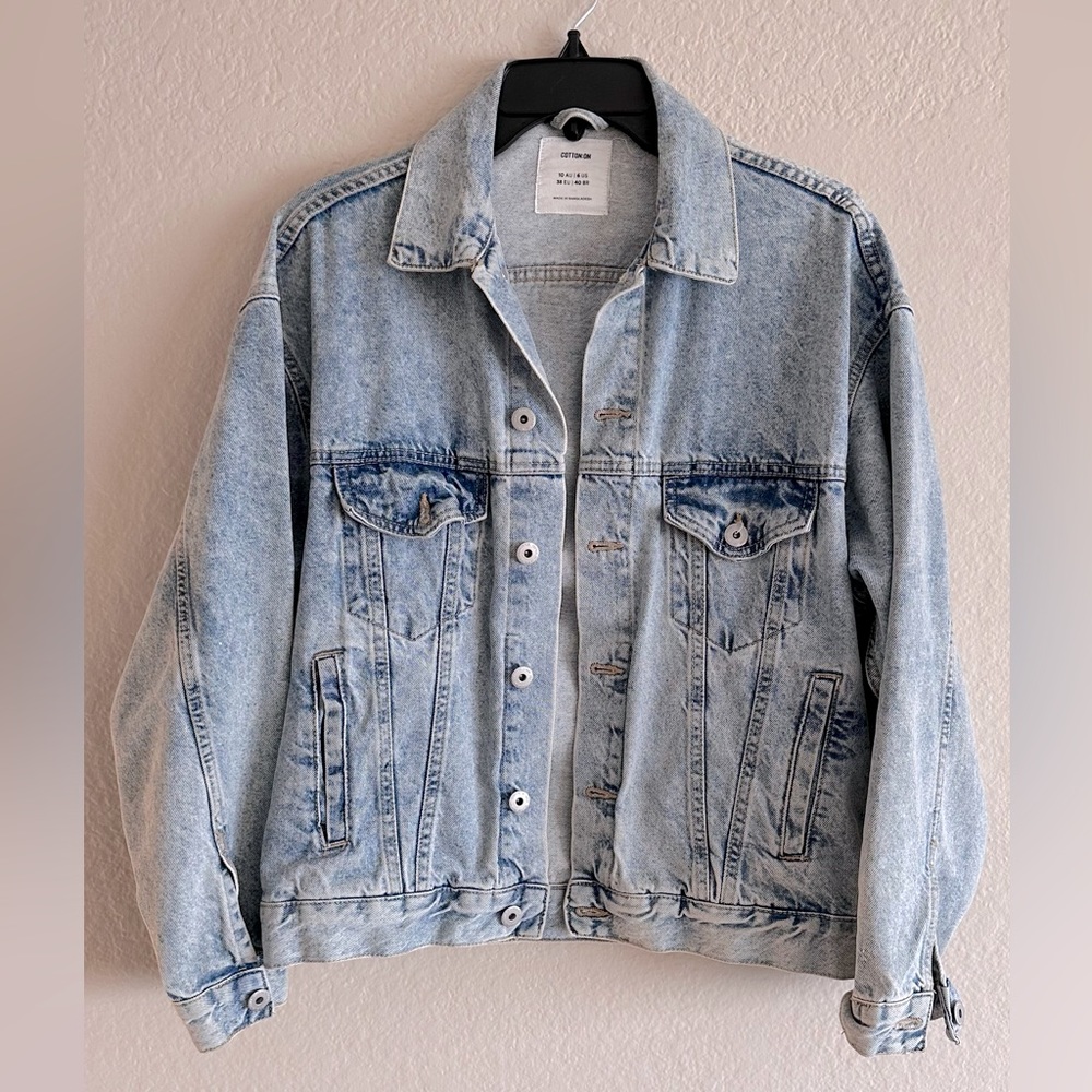 Cotton On Denim 90’s style jacket